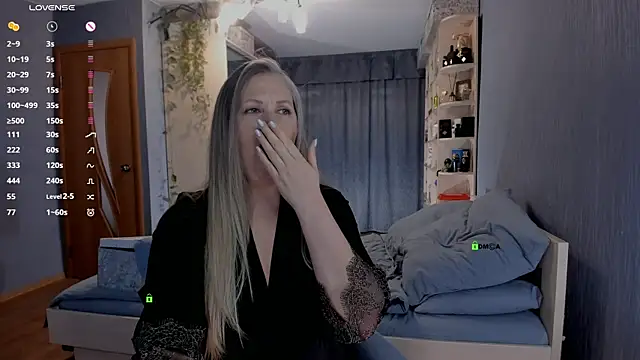 SweetLanna Chat XXX live