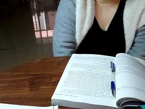 AngelwithEcup 现场XXX聊天