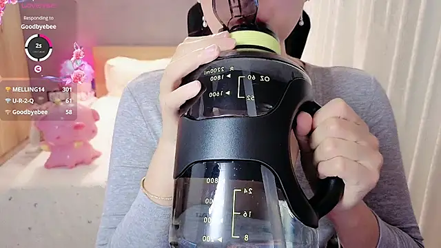 Chat XXX ao vivo de JENNIE-16