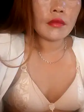 yana-zz 网络视讯表演