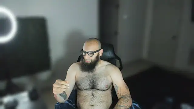 Živý XXX chat MastaWolfy