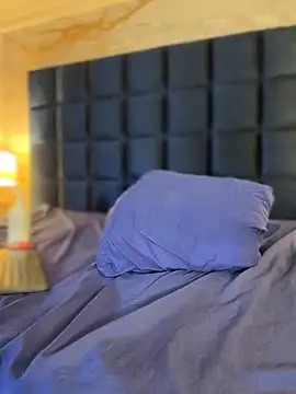 EmmaJhoons live XXX chat