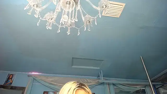 ADRIANNA_FOX 라이브 XXX 채팅