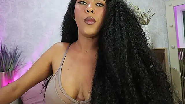 HOTBLACKANDWHITE2n Live XXX chat