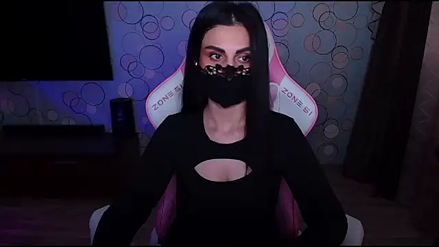 Pokazy przed kamerką – __Yasmina__