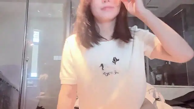 Krismil3 – Live XXX-chat