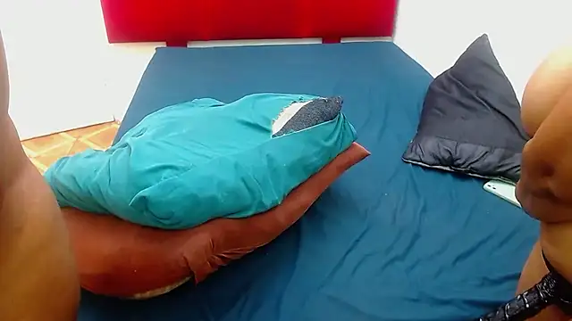 EMBER_FOX: απευθείας συνομιλία ΧΧΧ