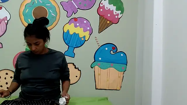 pamelaskiny20 লাইভ XXX চ্যাট