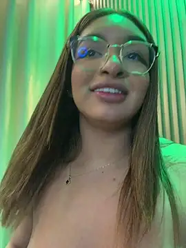 Chat XXX en directo de jenn_fit