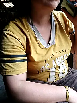 XXX chat uživo modela Lindxx-hot