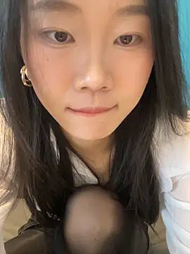 XXX chat uživo modela ZHJKS9988