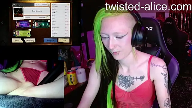 Twisted_Alice élő XXX-chatje