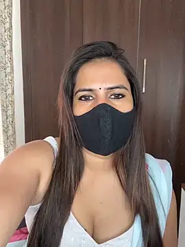 Chat +18 de Sexy_Madhurii ao vivo