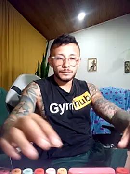 sebastian_horny Obrolan Langsung XXX