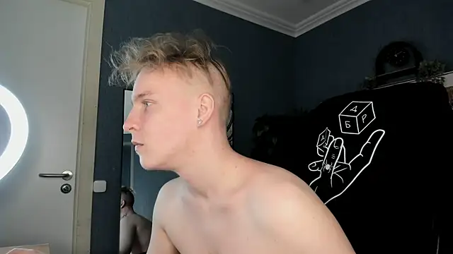 AlexxSweet Pertunjukan Webcam