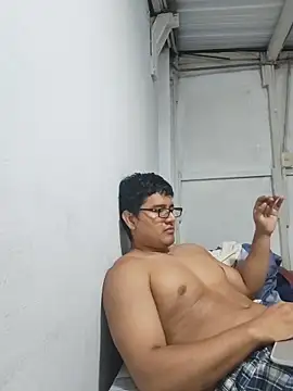 ChicoHot2503's Live XXX Chat