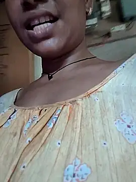 Show modela Sweet-runi na web-kameri