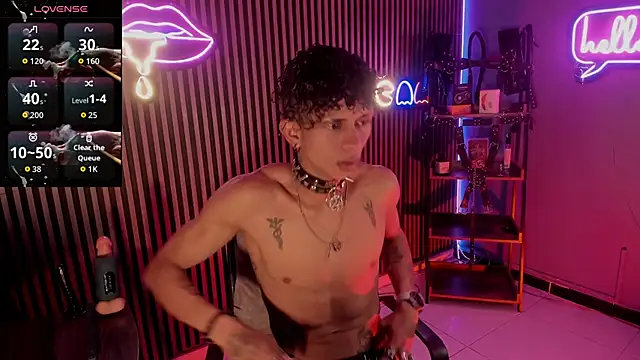 Maximoking26 élő XXX-chatje