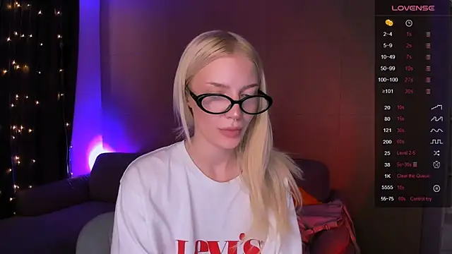 Czat XXX na żywo – AnyaTaylor_