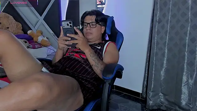 winniepooh_69's Webcam Show