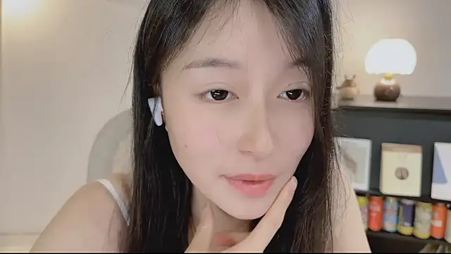 Onechestnut Live XXX-chat