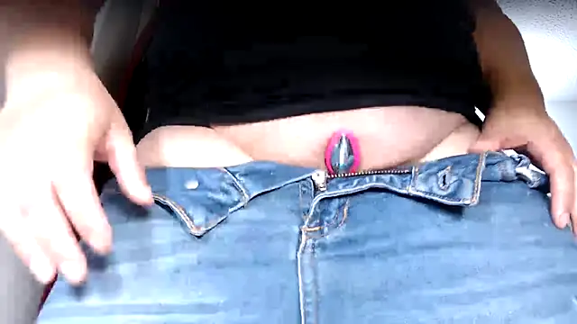 EmmyHornyDirty Live XXX Chat