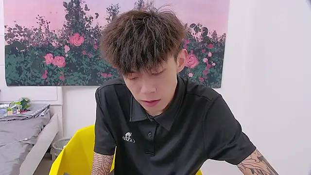 Pokazy przed kamerką – paofu-001