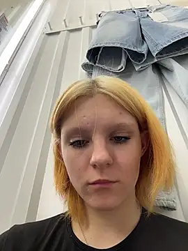 Chat +18 de NinaParri ao vivo