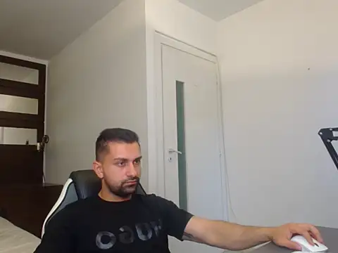 BryceReign Show Webcam