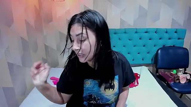 دردشة AdaFawxx الجنسية المباشرة