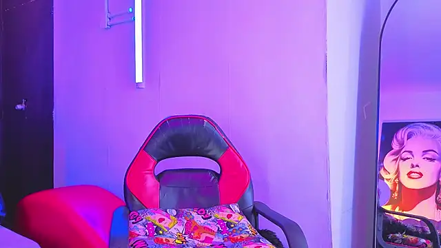 nova_salvatore Chat XXX live