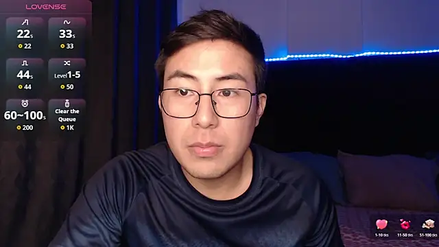 andrewmhilton_ Adlı Modelin Web Kamerası Şovu