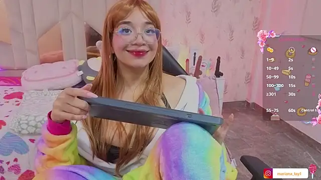 MARIANA_TAY1 Adlı Modelin Canlı XXX Sohbeti