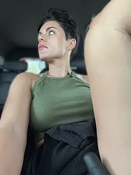 LukeLouHarvey Show in webcam