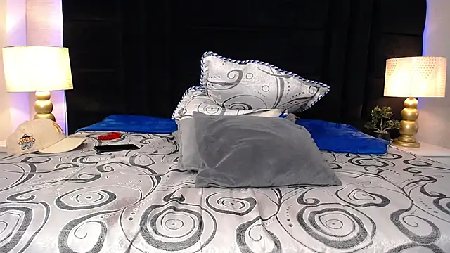 SkylerBigxxx Webcamshow