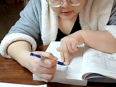 Czat XXX na żywo – AngelwithEcup