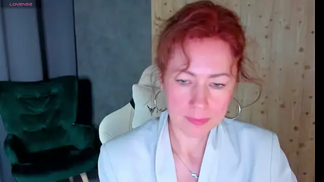 LeticiaRomano 现场XXX聊天