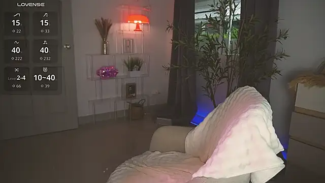 lanabosch: онлайн-секс-чат