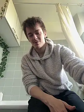 Toyjungee: онлайн-секс-чат