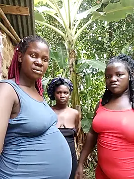 Show de holygrail001 na webcam