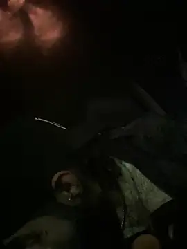 Dave_5518: διαδικτυακό σόου στην κάμερα