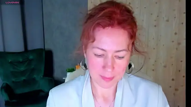 XXX chat uživo modela LeticiaRomano