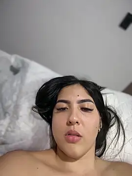 Sofia_Collins- webkamerás műsora