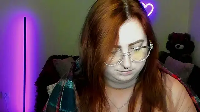 Alicia_love00: онлайн-секс-чат