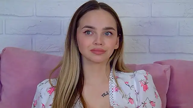 AnitaVenture 现场XXX聊天