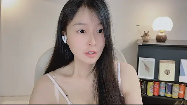 Onechestnut Chat XXX live