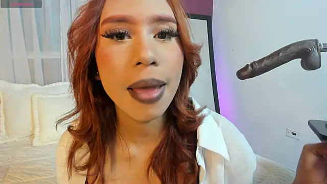 Show modela Nicole_Brown1126 na web-kameri