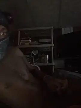 Pokazy przed kamerką – ProveYourLoyalty2