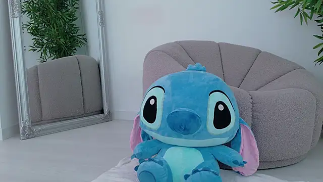 Tiny_Blush Webcamshow