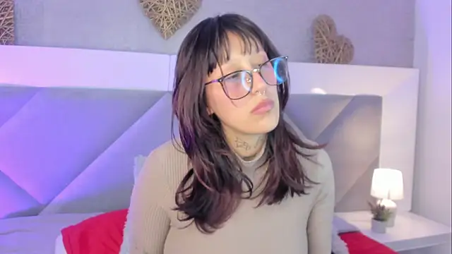 Mariana_Joness' Live XXX Chat